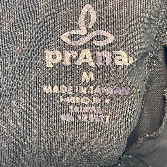 Prana Womens Sleeveless Tank Top with built in bra | Purple | Size Medium - Picture 4 of 4